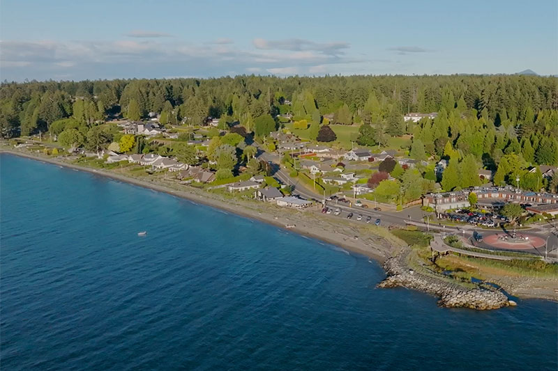The beachfront at Qualicum Beach